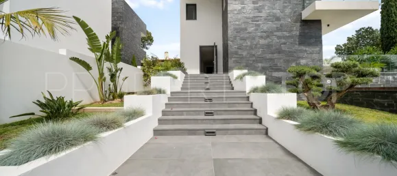 4 Schlafzimmer Villa in Marbella, Spain, Nr. 190019 5