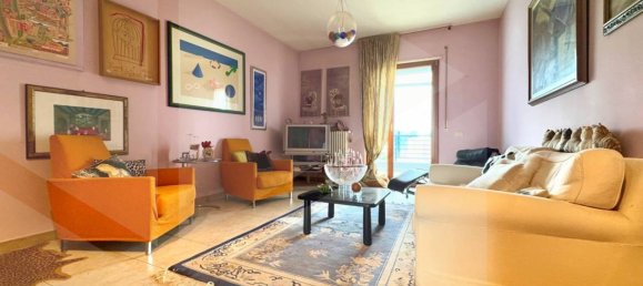 Propiedad comercial de 3 habitaciónes en Matera, Italy No. 22989 22