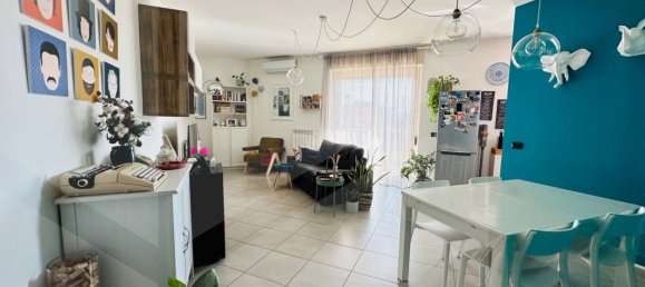 2 rooms Apartment in Capurso, Italy No. 18881 14