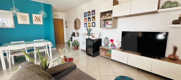 2 rooms Apartment in Capurso, Italy No. 18881 4