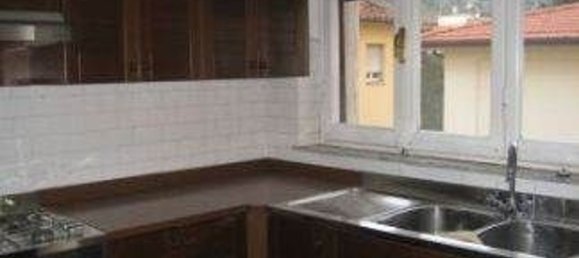 5 rooms Apartment in Camaiore, Italy No. 136158 2