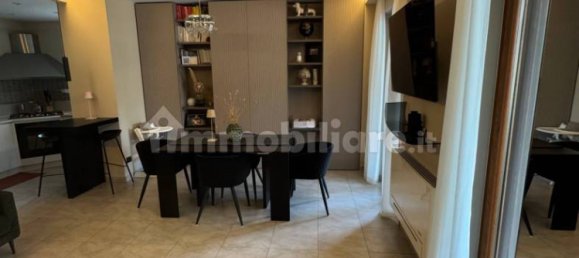 2 bedrooms Apartment in Frosinone, Italy No. 210564 2