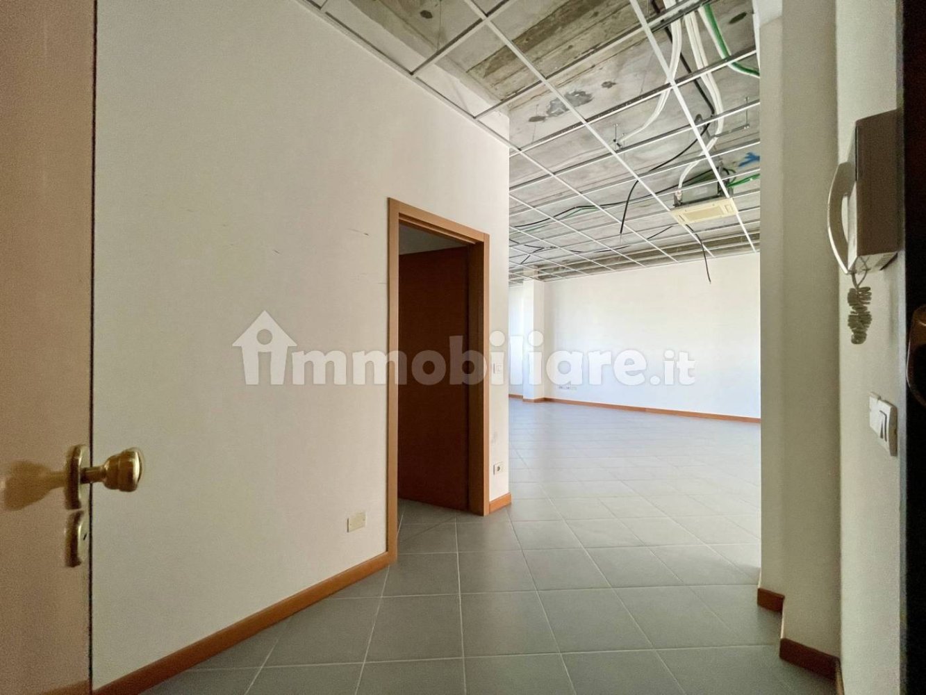 1 room Office in Argelato, Italy No. 317472