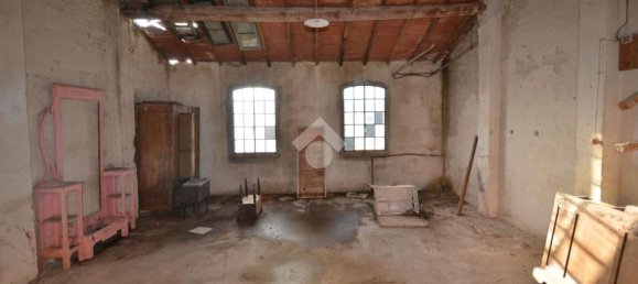 Garagem em Baschi, Italy 75 m² N.º 331653 2