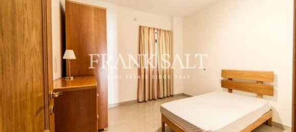 3 bedrooms Apartment in Sliema, Malta No. 8828 10