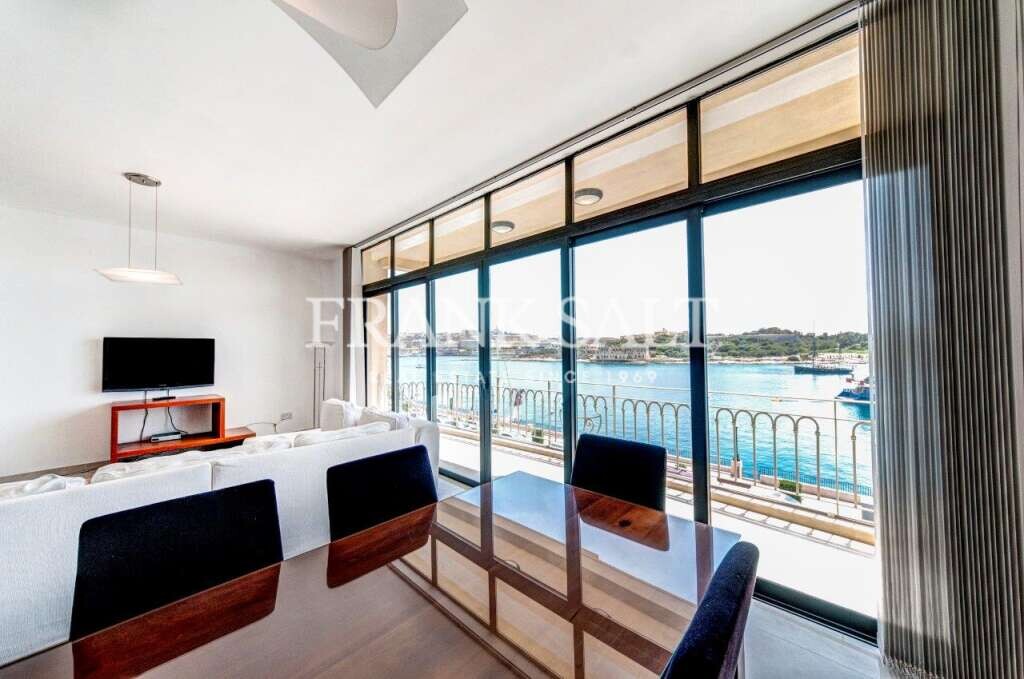 3 bedrooms Apartment in Sliema, Malta No. 8828