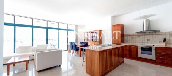 3 bedrooms Apartment in Sliema, Malta No. 8828 2