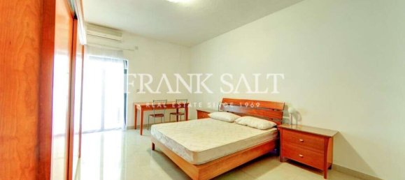 3 bedrooms Apartment in Sliema, Malta No. 8828 8