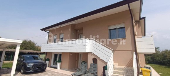 3 bedrooms Villa in Roncade, Italy No. 327057 35