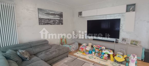 3 bedrooms Villa in Roncade, Italy No. 327057 2