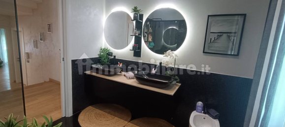 3 bedrooms Villa in Roncade, Italy No. 327057 24