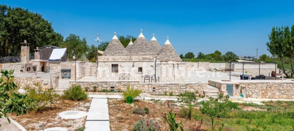 2 bedrooms House in Noci, Italy No. 262815 13