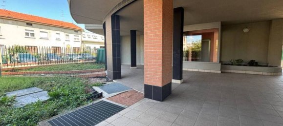 2 Schlafzimmer Wohnung in Meda, Italy, Nr. 258879 2