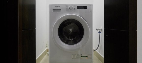 Studio in Dubai, UAE No. 20958 11