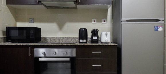 Studio in Dubai, UAE No. 20958 8