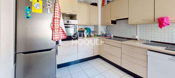 Квартира с 3 спальнями в Мюлуз, Франция № 253941 4