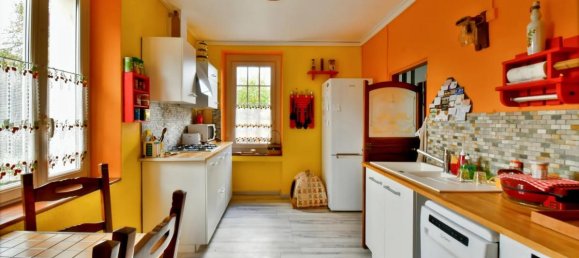 2 bedrooms Castles in Preveranges, France No. 243836 7