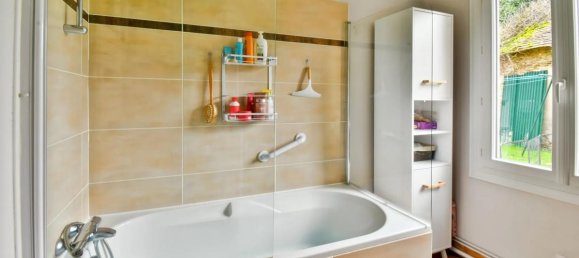 2 bedrooms Castles in Preveranges, France No. 243836 20