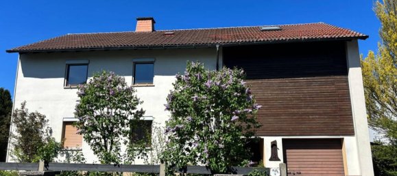 4 bedrooms Townhouse in Hof, Germany No. 170062 2