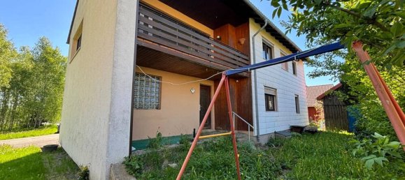 4 bedrooms Townhouse in Hof, Germany No. 170062 3