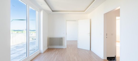 3 rooms Apartment in Favoriten, Austria No. 130562 2