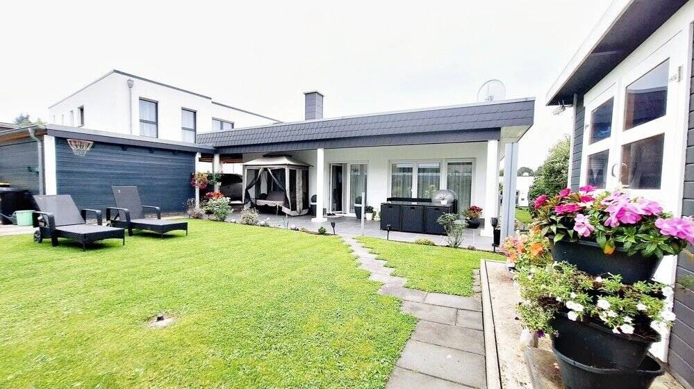 Бунгало с 2 спальнями в Херфорд, Германия № 55088