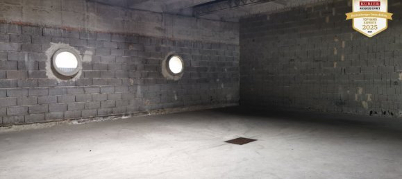 Garage in Krems an der Donau, Austria 250m², Nr. 247588 5