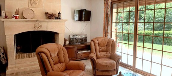 3 Schlafzimmer Haus in Sarlat-la-Caneda, France, Nr. 335934 5