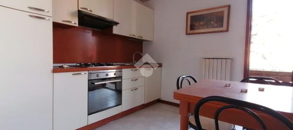3-salle Appartement à Campegine, Italy No. 133480 5