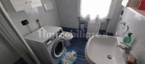 Apartamento de 2 dormitorios en San Martino Siccomario, Italy No. 180245 16