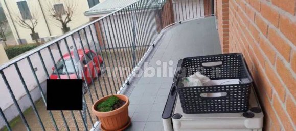 Apartamento de 2 dormitorios en San Martino Siccomario, Italy No. 180245 10