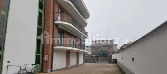 Apartamento de 2 dormitorios en San Martino Siccomario, Italy No. 180245 30