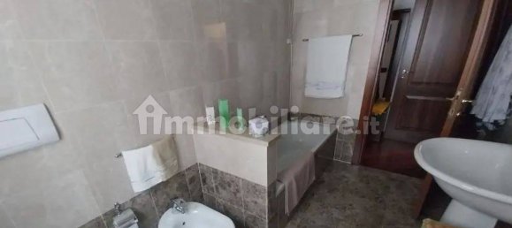 Apartamento de 2 dormitorios en San Martino Siccomario, Italy No. 180245 34