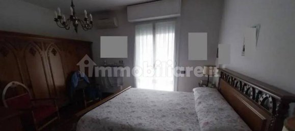 Apartamento de 2 dormitorios en San Martino Siccomario, Italy No. 180245 32