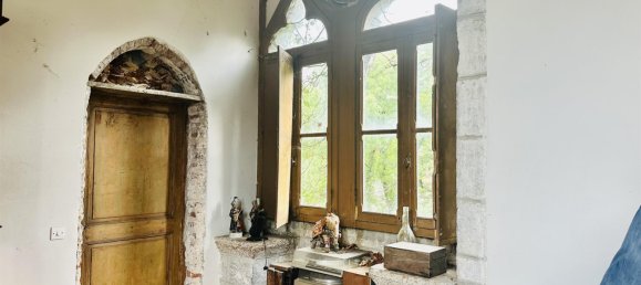 4 bedrooms Castles in Lot, France No. 300163 5