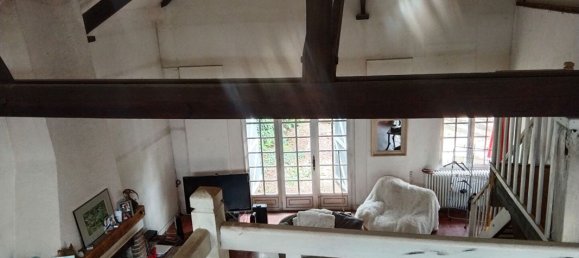 Casa de 4 dormitorios en Marchezais, France No. 274753 2