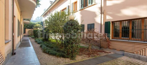 1 bedroom Apartment in Milan, Italy No. 259125 13