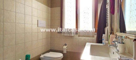 4 bedrooms Duplex in Curtatone, Italy No. 362841 18