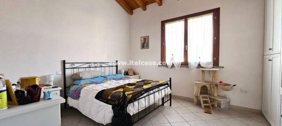 4 bedrooms Duplex in Curtatone, Italy No. 362841 7