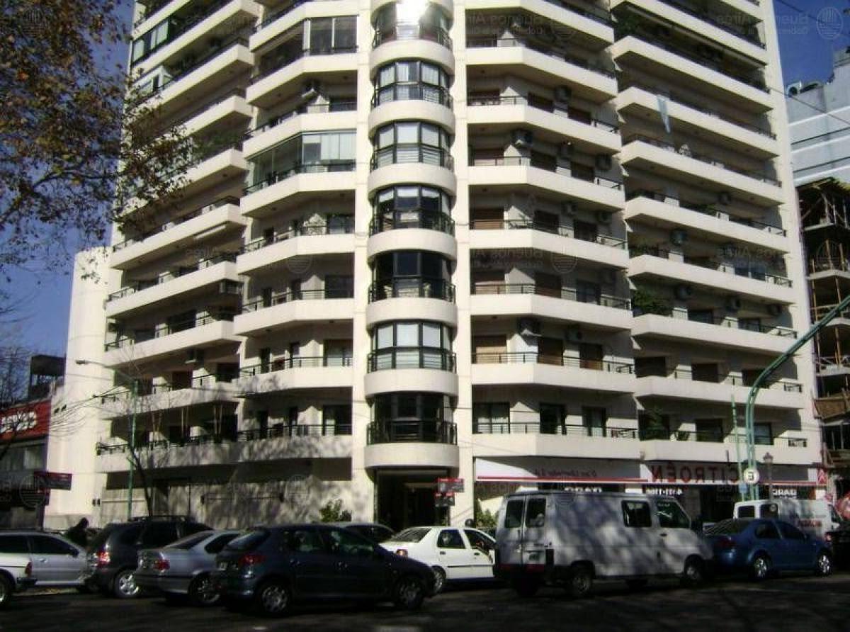 4 bedrooms Apartment in Buenos Aires, Argentina No. 75223