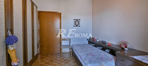 3 rooms Apartment in Salò, Italy No. 70106 10