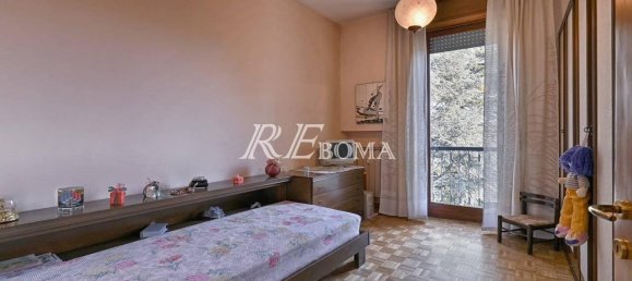 3 rooms Apartment in Salò, Italy No. 70106 9