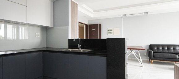 3 bedrooms Apartment in District 7, Vietnam No. 17122 9