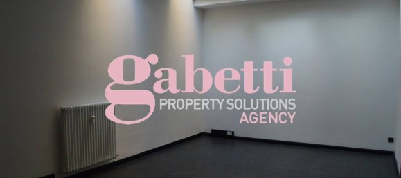 5 rooms Office in Bologna, Italy No. 71690 11