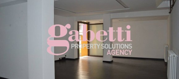 5 rooms Office in Bologna, Italy No. 71690 3