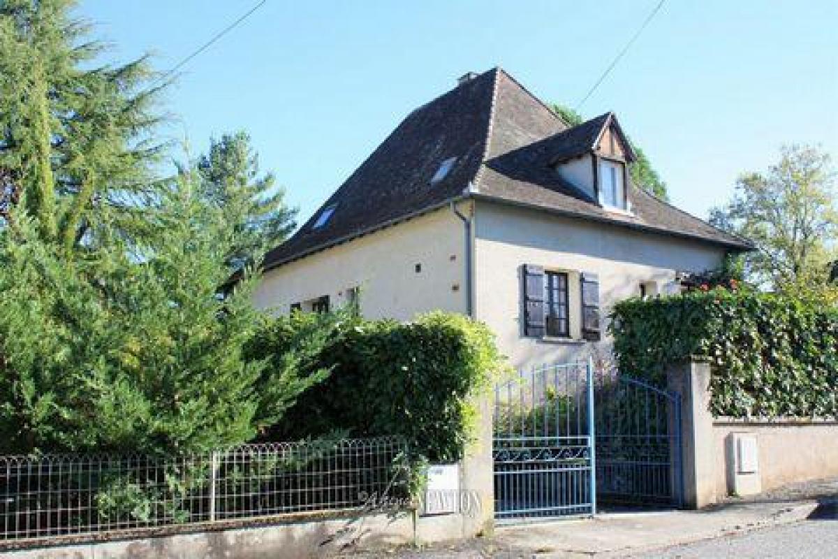 5 bedrooms House in Cahors, France No. 25590