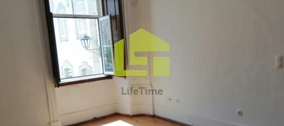 320m² Building in Portalegre, Portugal No. 91705 42