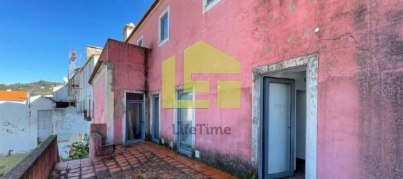 320m² Building in Portalegre, Portugal No. 91705 3