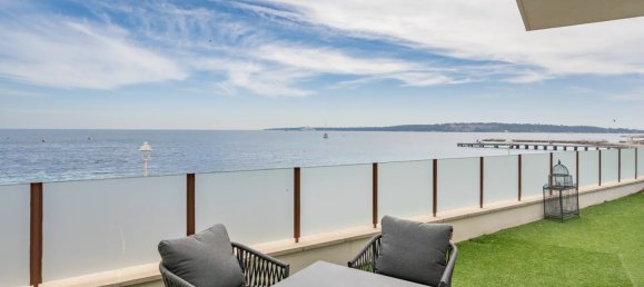 5 bedrooms Apartment in Cannes, France No. 202597 4