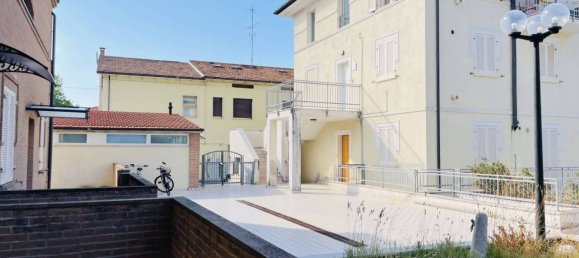2 bedrooms Apartment in Fano, Italy No. 333765 12
